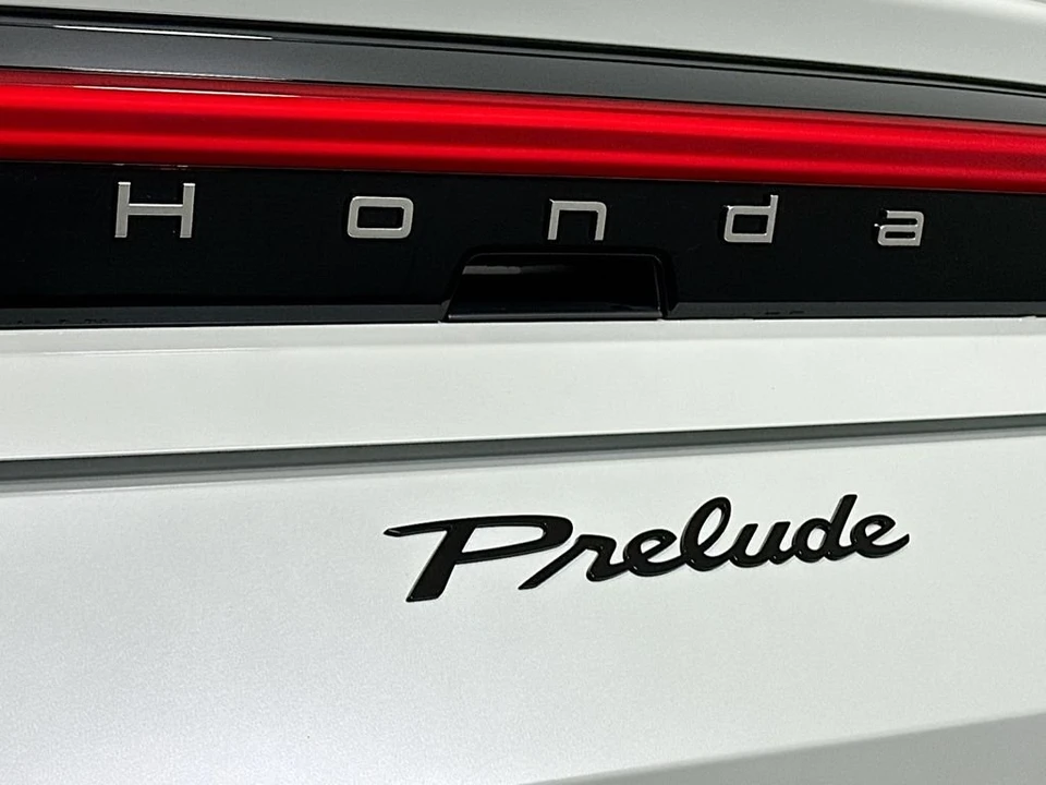 2026 Honda Prelude - Image 8 of 23