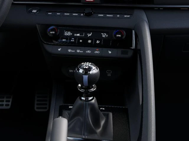 2026 Hyundai Elantra - Image 16 of 17