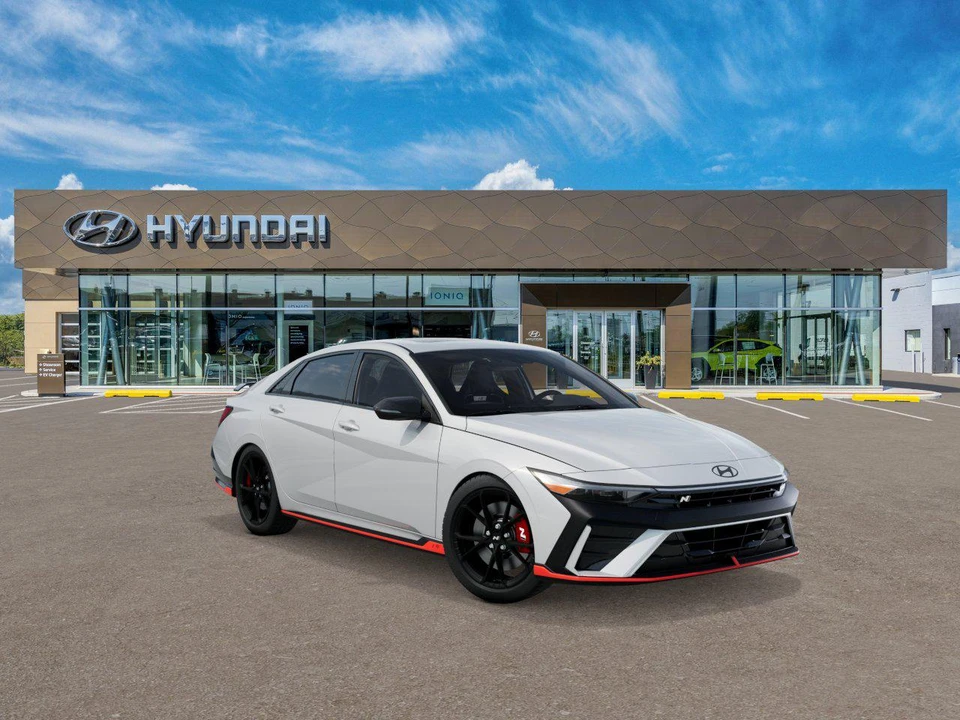 2026 Hyundai Elantra - Image 2 of 17
