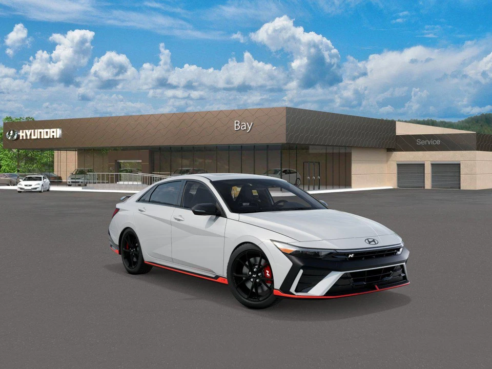 2026 Hyundai Elantra - Image 2 of 17
