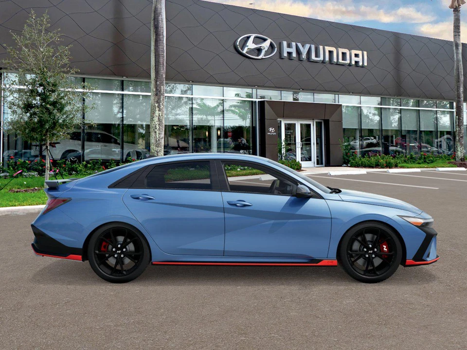 2026 Hyundai Elantra - Image 7 of 17