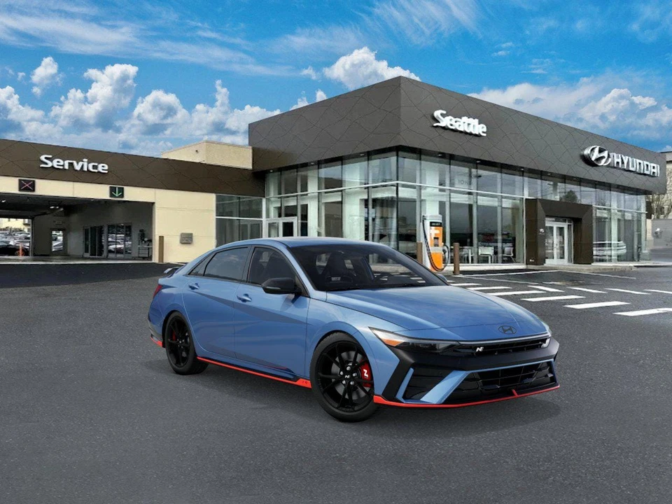 2026 Hyundai Elantra - Image 2 of 17