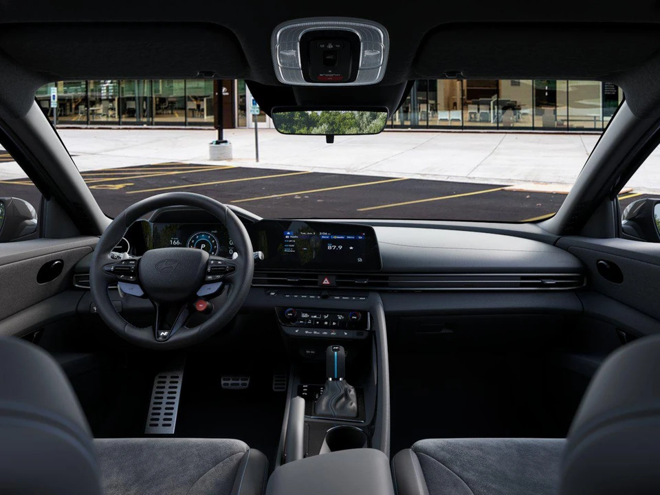 2026 Hyundai Elantra - Image 11 of 17