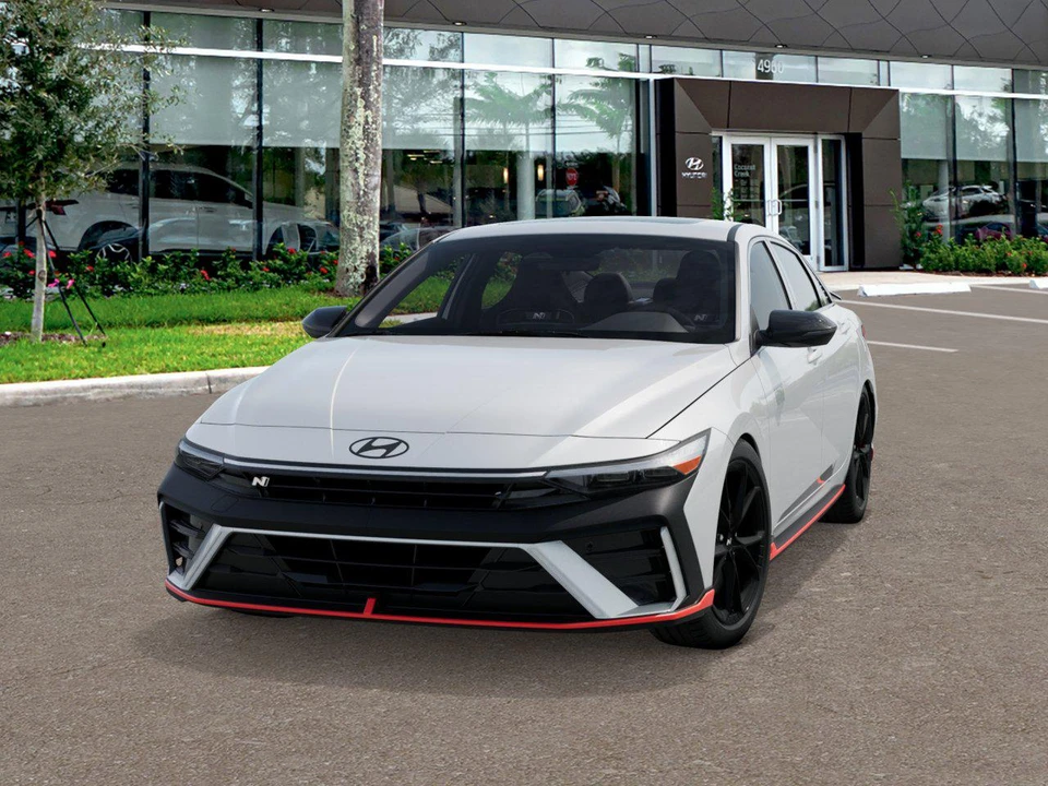 2026 Hyundai Elantra - Image 6 of 17