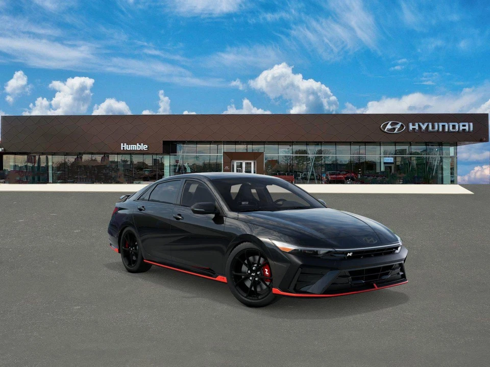 2026 Hyundai Elantra - Image 2 of 17