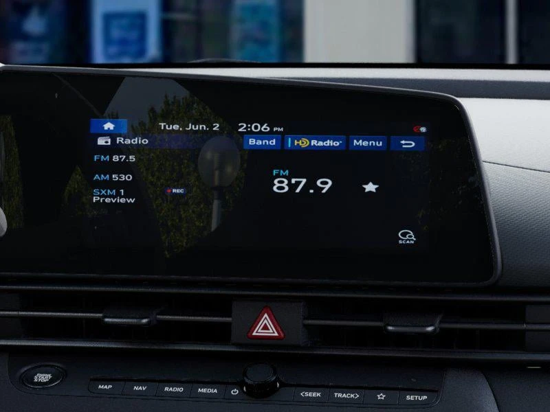 2026 Hyundai Elantra - Image 13 of 17