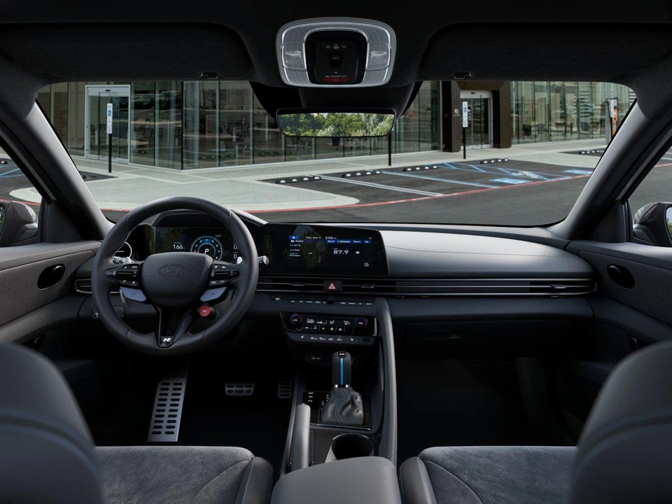 2026 Hyundai Elantra - Image 11 of 17