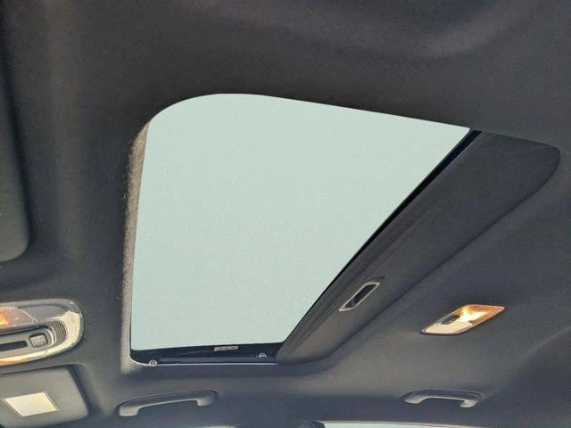 2026 Hyundai Elantra - Image 26 of 31