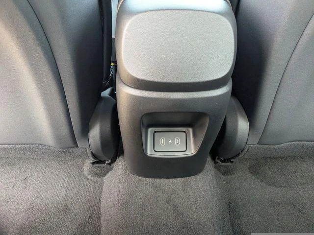 2026 Hyundai Elantra - Image 18 of 31