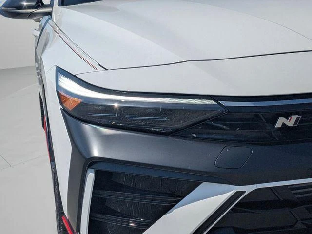 2026 Hyundai Elantra - Image 11 of 31