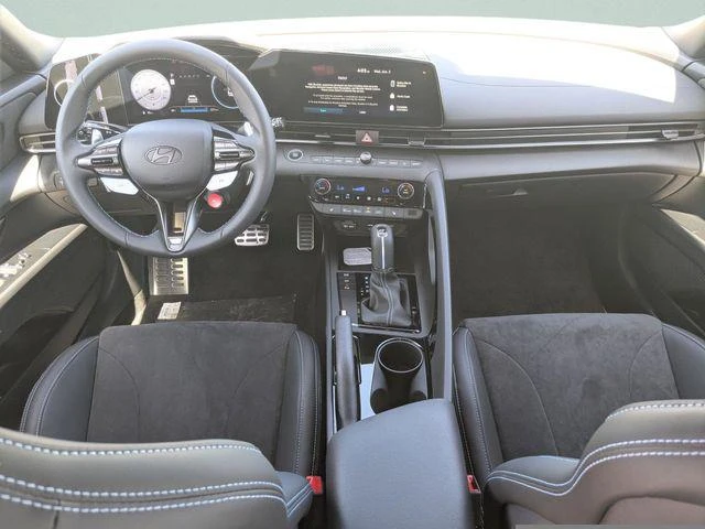 2026 Hyundai Elantra - Image 19 of 31
