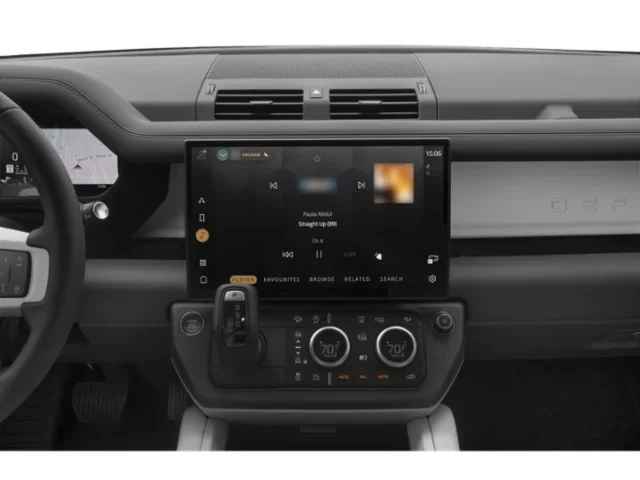 2026 Land Rover Defender 130 - Image 14 of 20