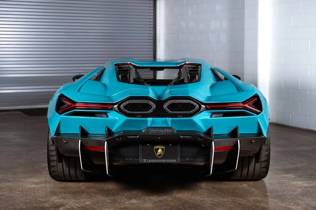 2026 Lamborghini Revuelto - Image 4 of 31