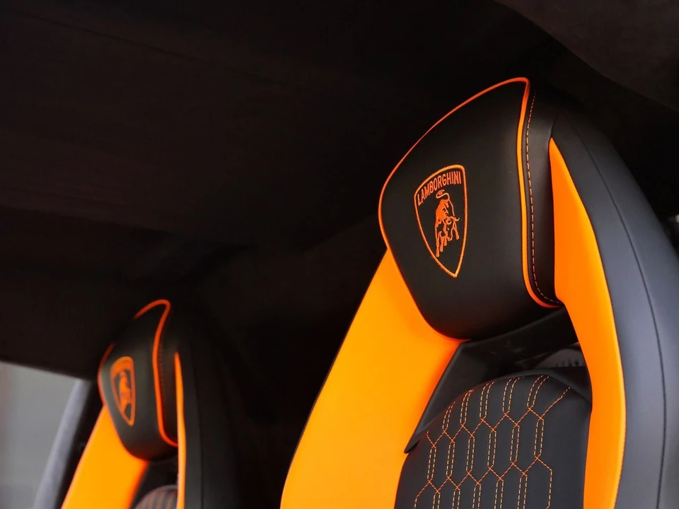 2026 Lamborghini Revuelto - Image 20 of 24