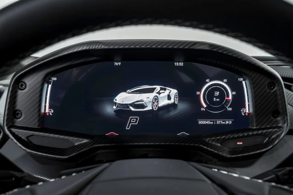 2026 Lamborghini Revuelto - Image 13 of 31