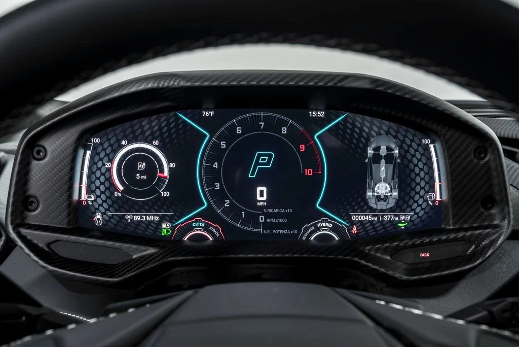 2026 Lamborghini Revuelto - Image 14 of 31