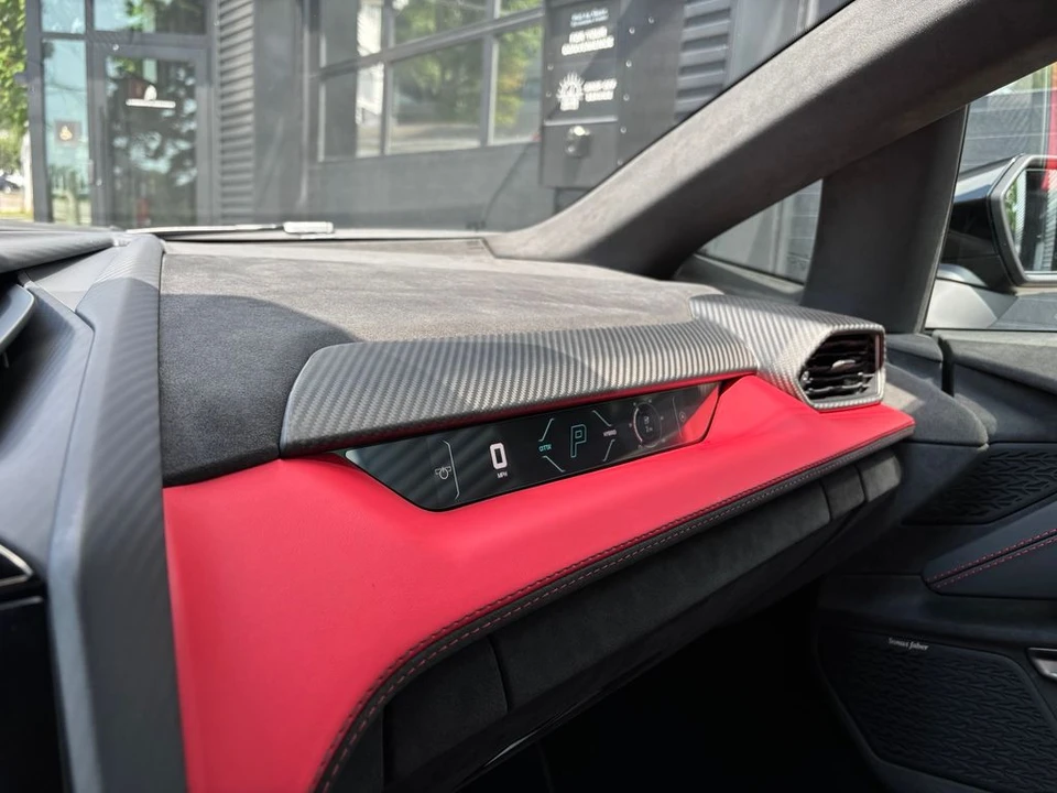 2026 Lamborghini Revuelto - Image 14 of 23