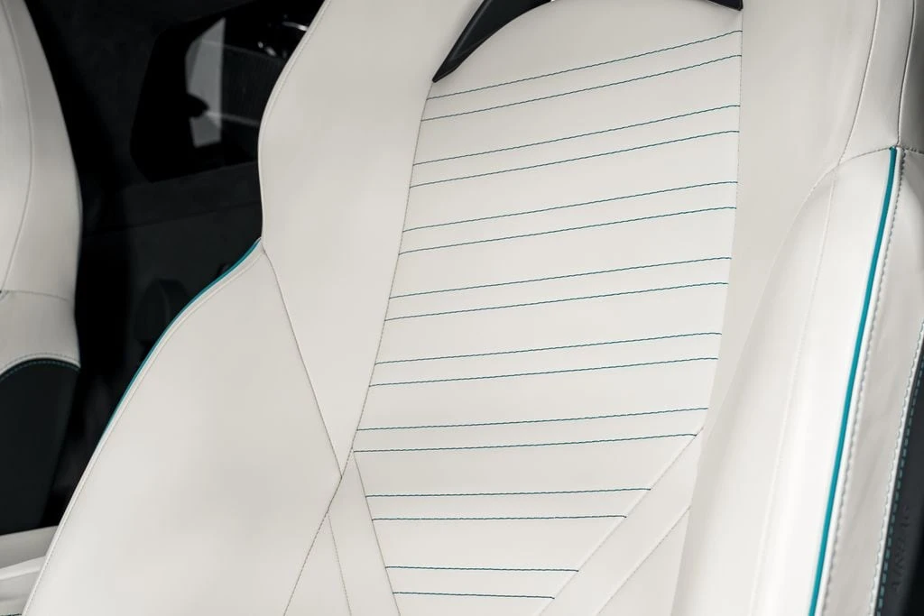 2026 Lamborghini Revuelto - Image 20 of 31