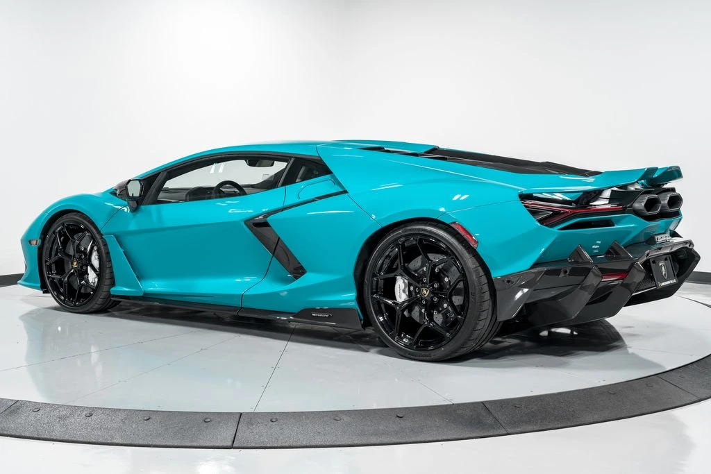 2026 Lamborghini Revuelto - Image 5 of 31