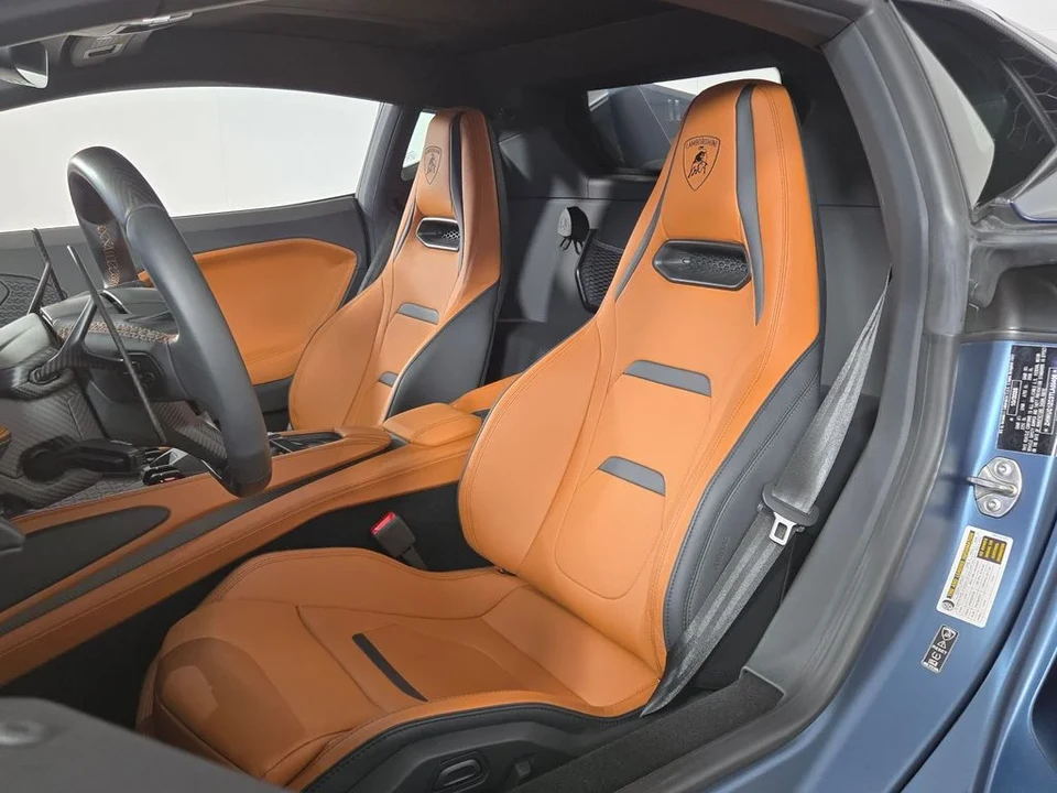 2026 Lamborghini Temerario - Image 13 of 24