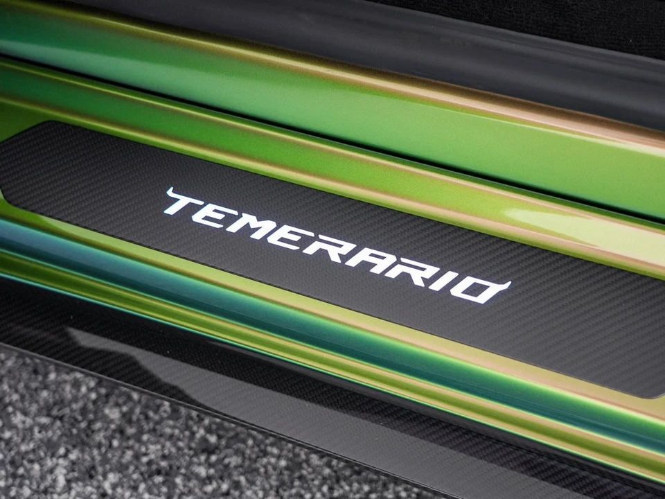 2026 Lamborghini Temerario - Image 17 of 31