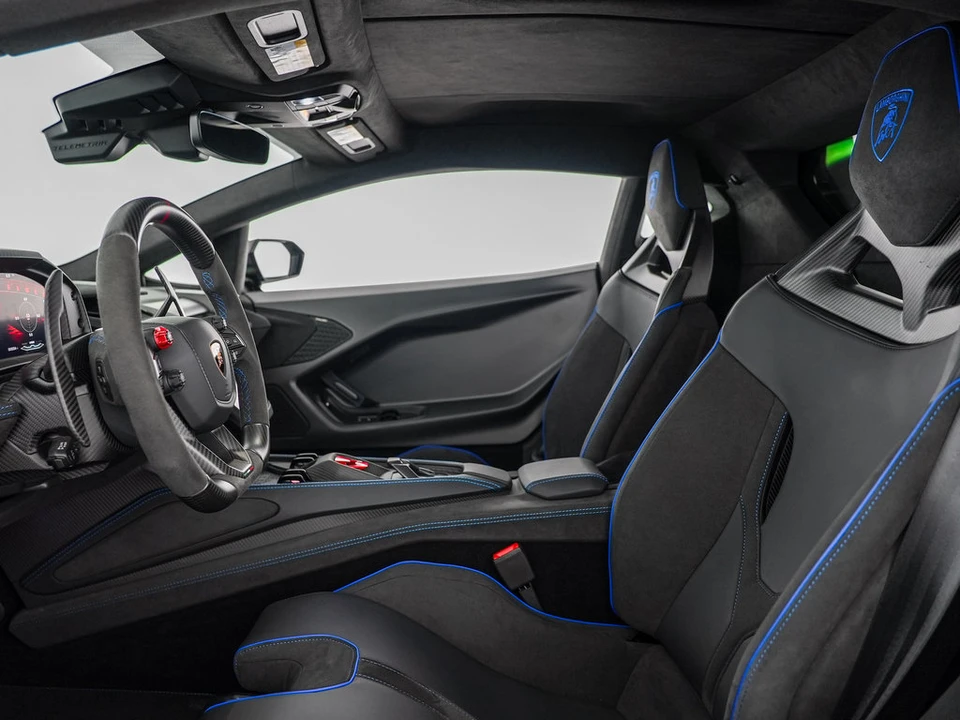 2026 Lamborghini Temerario - Image 16 of 31