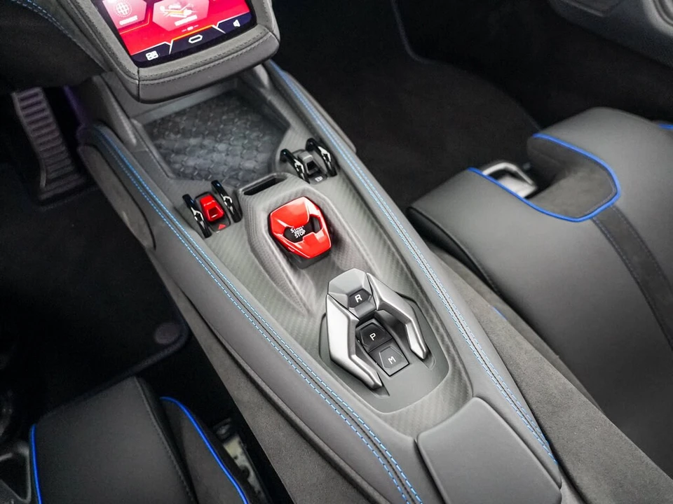 2026 Lamborghini Temerario - Image 23 of 31