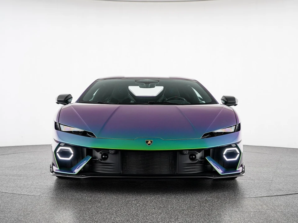 2026 Lamborghini Temerario - Image 10 of 31