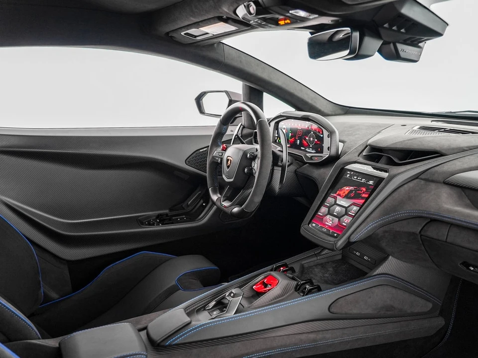 2026 Lamborghini Temerario - Image 26 of 31