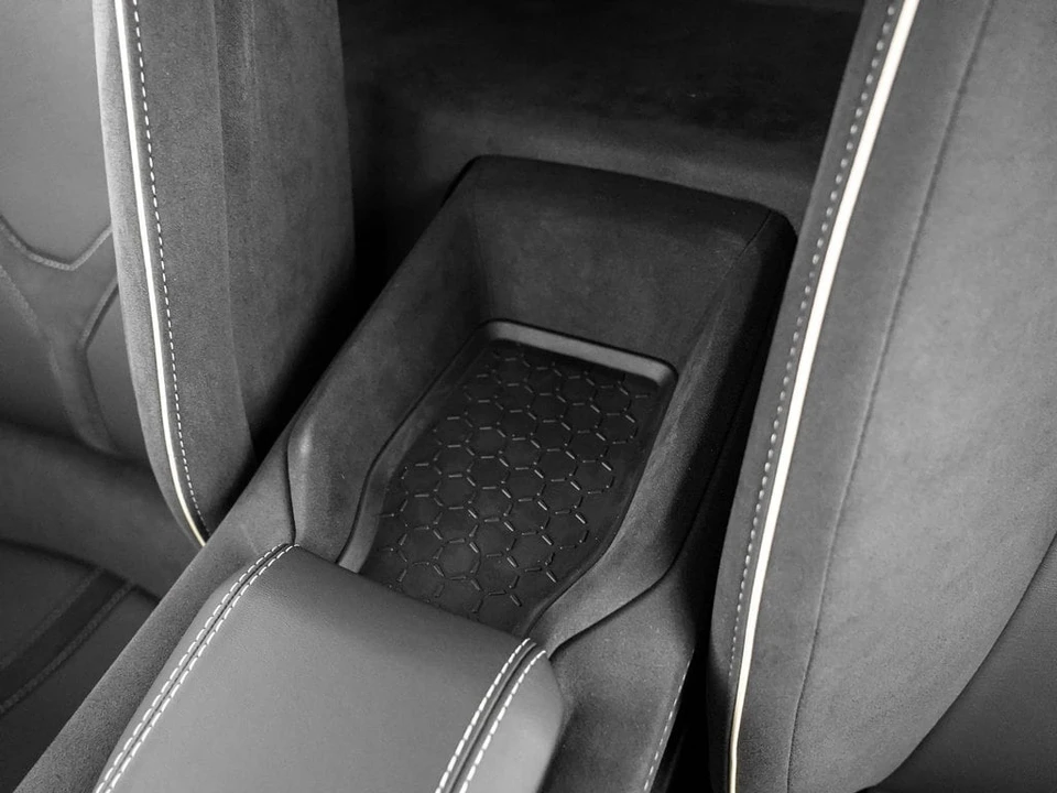 2026 Lamborghini Temerario - Image 25 of 31