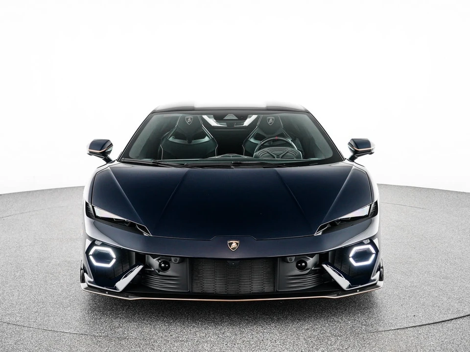 2026 Lamborghini Temerario - Image 9 of 31