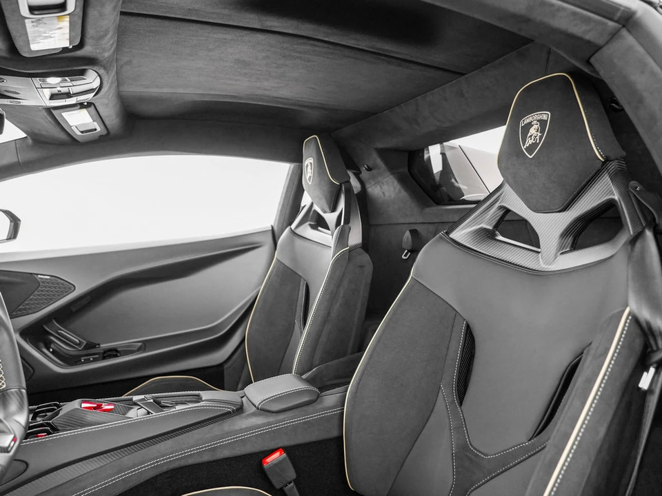 2026 Lamborghini Temerario - Image 18 of 31