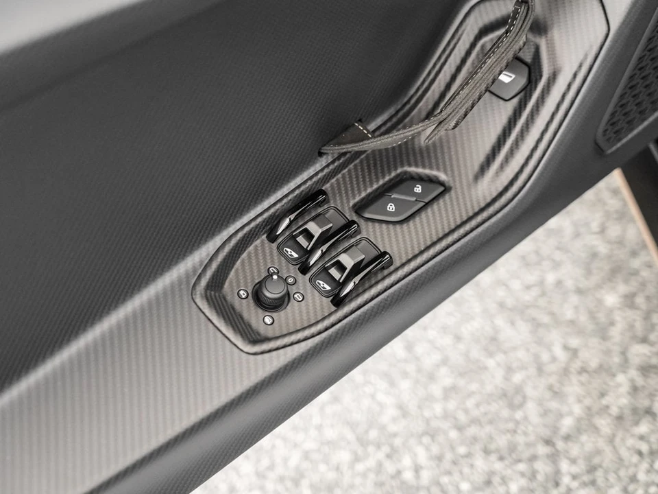 2026 Lamborghini Temerario - Image 14 of 31