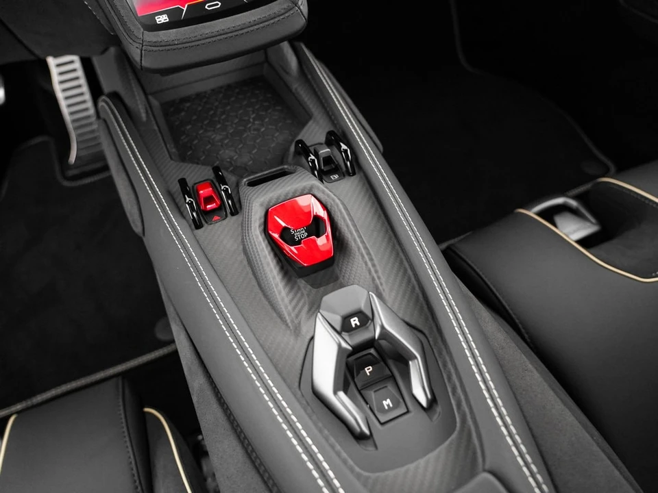 2026 Lamborghini Temerario - Image 23 of 31