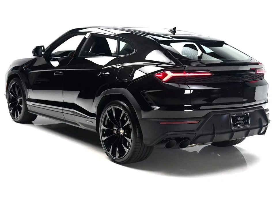 2026 Lamborghini Urus SE - Image 4 of 31