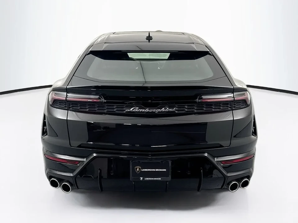 2026 Lamborghini Urus SE - Image 6 of 31