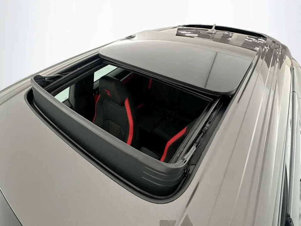2026 Lamborghini Urus SE - Image 23 of 31