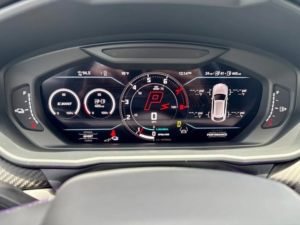 2026 Lamborghini Urus SE - Image 11 of 14
