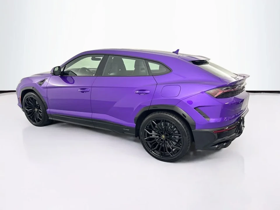 2026 Lamborghini Urus SE - Image 7 of 31