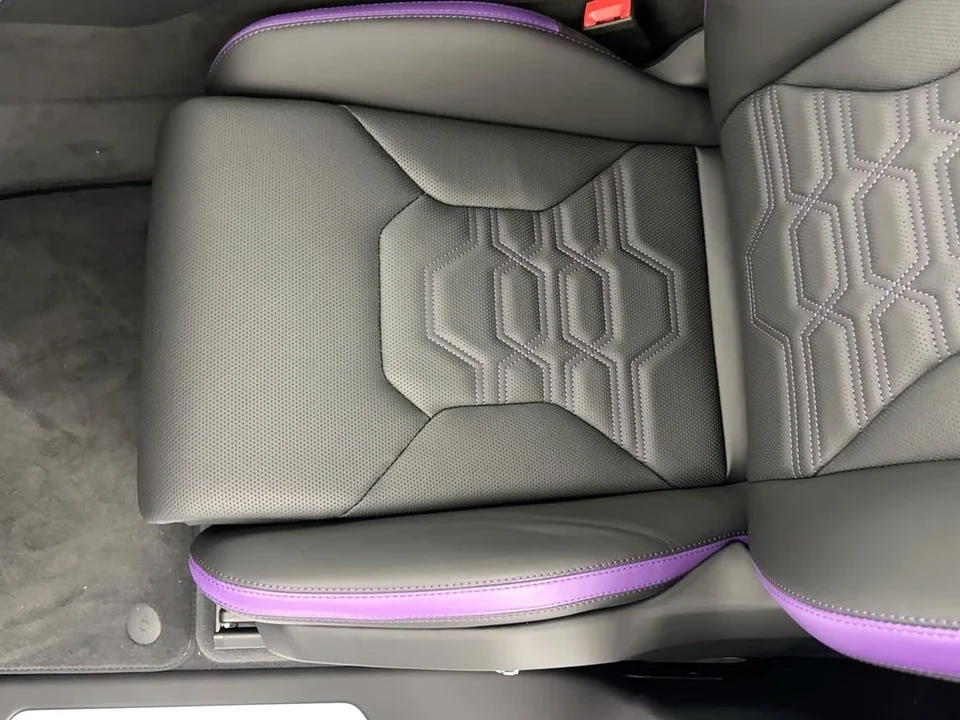 2026 Lamborghini Urus SE - Image 20 of 31