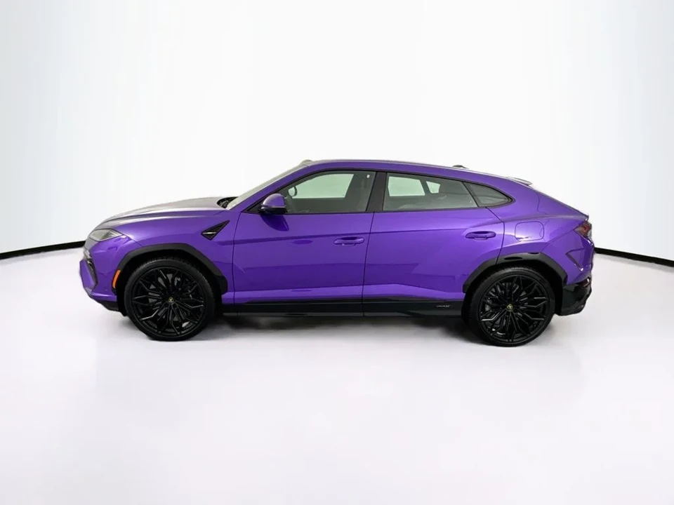 2026 Lamborghini Urus SE - Image 8 of 31