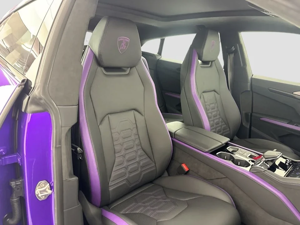 2026 Lamborghini Urus SE - Image 31 of 31