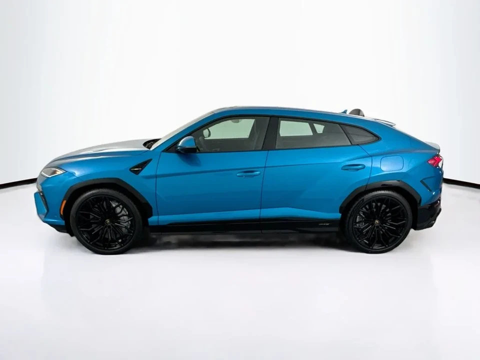 2026 Lamborghini Urus SE - Image 8 of 31