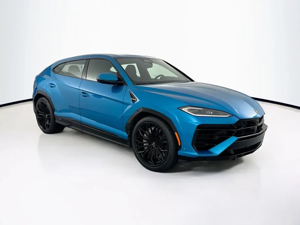 2026 Lamborghini Urus SE - Image 3 of 31