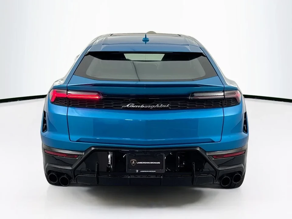 2026 Lamborghini Urus SE - Image 6 of 31