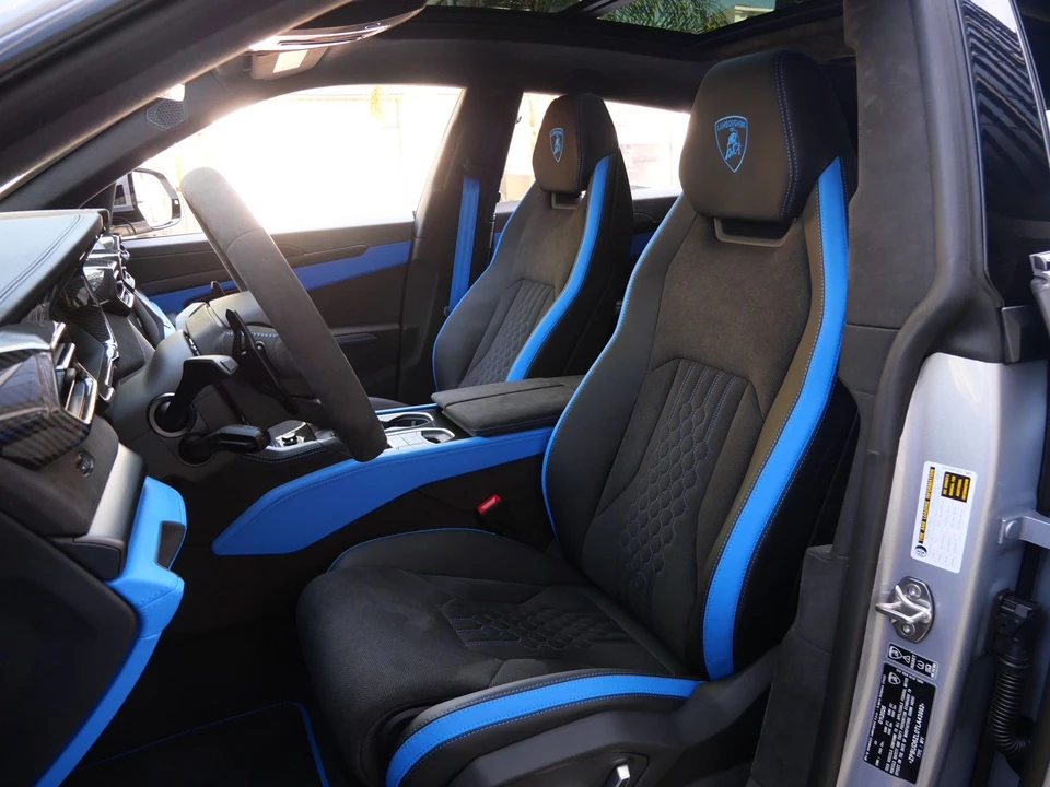 2026 Lamborghini Urus SE - Image 20 of 28