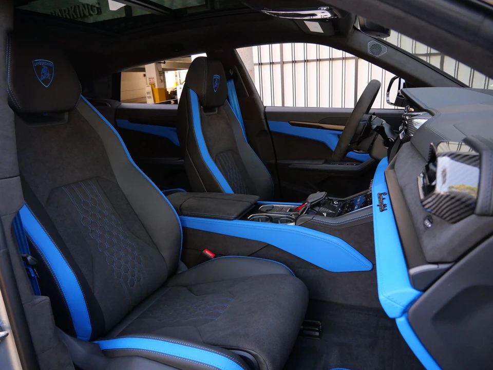2026 Lamborghini Urus SE - Image 8 of 28