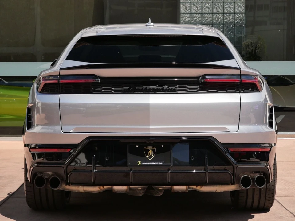 2026 Lamborghini Urus SE - Image 4 of 28