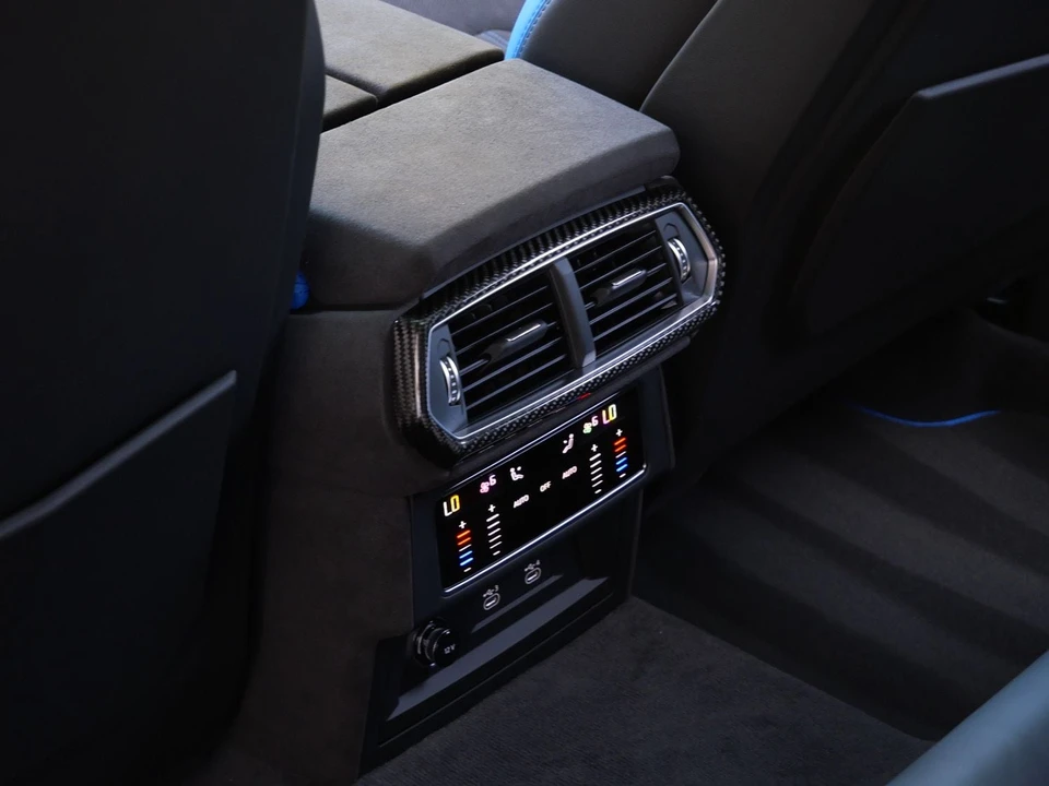 2026 Lamborghini Urus SE - Image 23 of 28