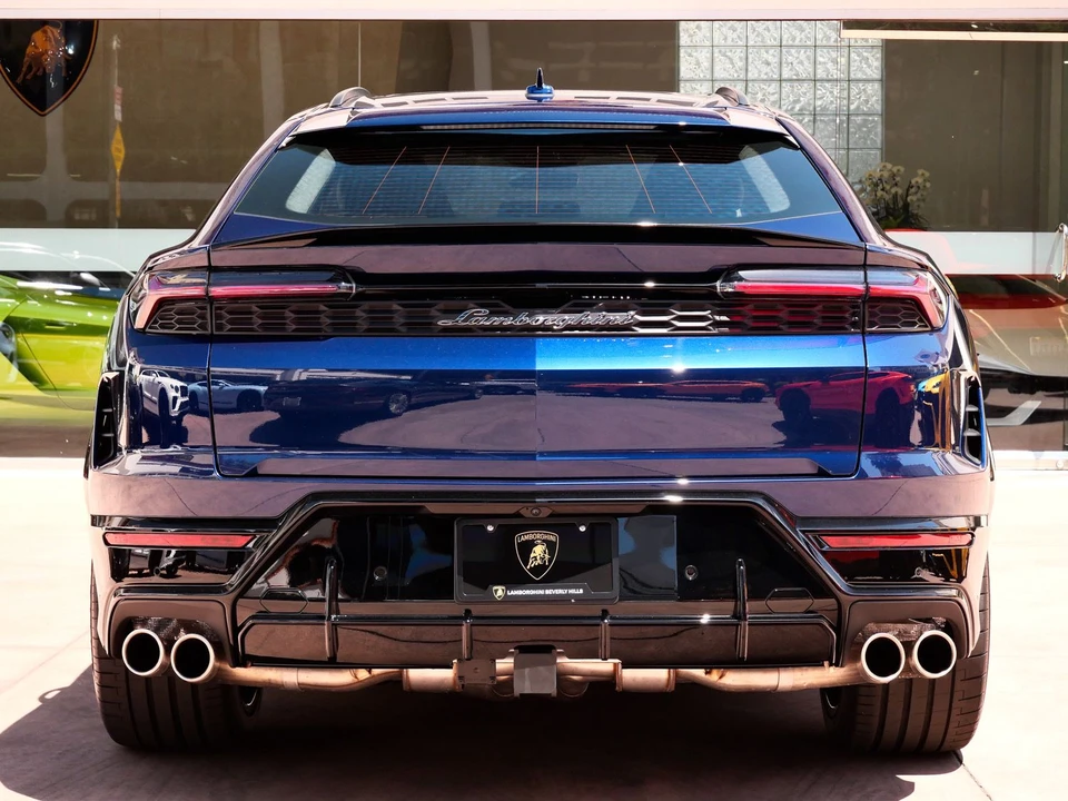 2026 Lamborghini Urus SE - Image 3 of 29